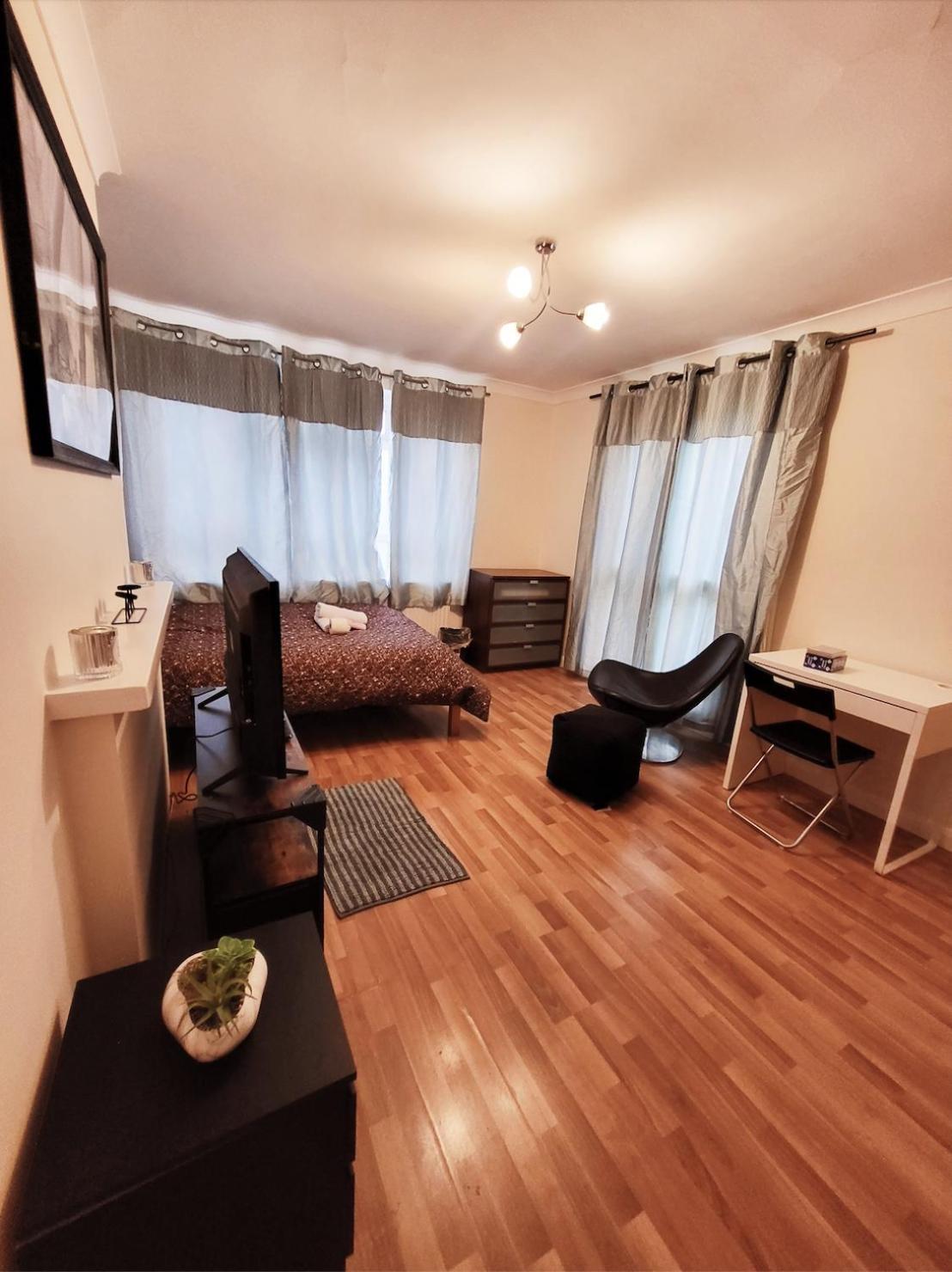 Huge And Affordable 3 Bedroom Flat In Hammersmith For 7 People With Welcome Breakfast London Luaran gambar