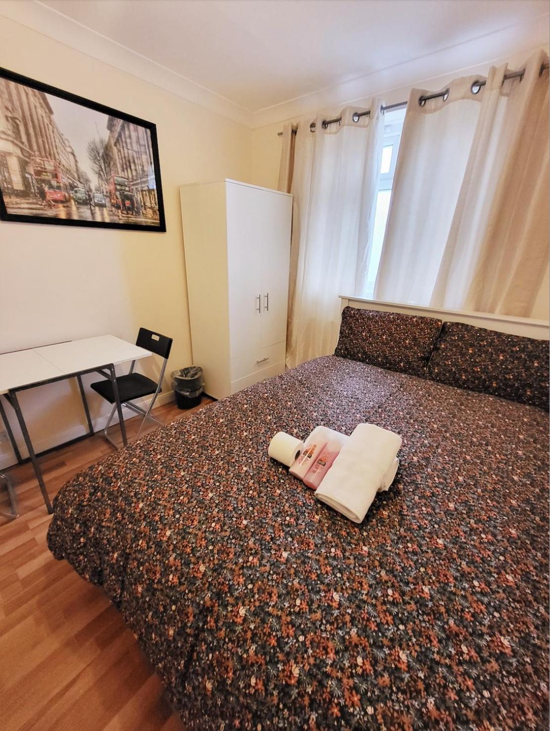 Huge And Affordable 3 Bedroom Flat In Hammersmith For 7 People With Welcome Breakfast London Luaran gambar