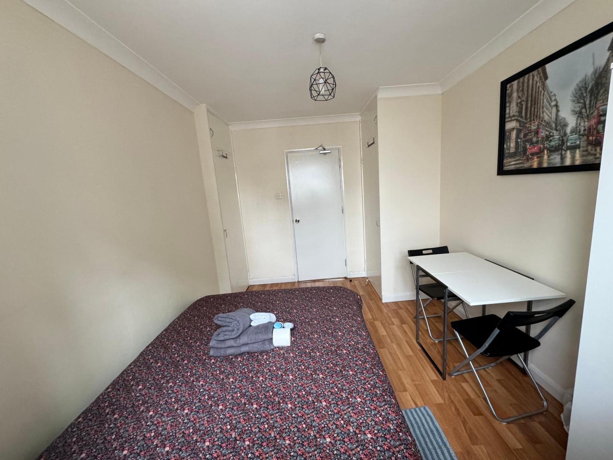 Huge And Affordable 3 Bedroom Flat In Hammersmith For 7 People With Welcome Breakfast London Luaran gambar