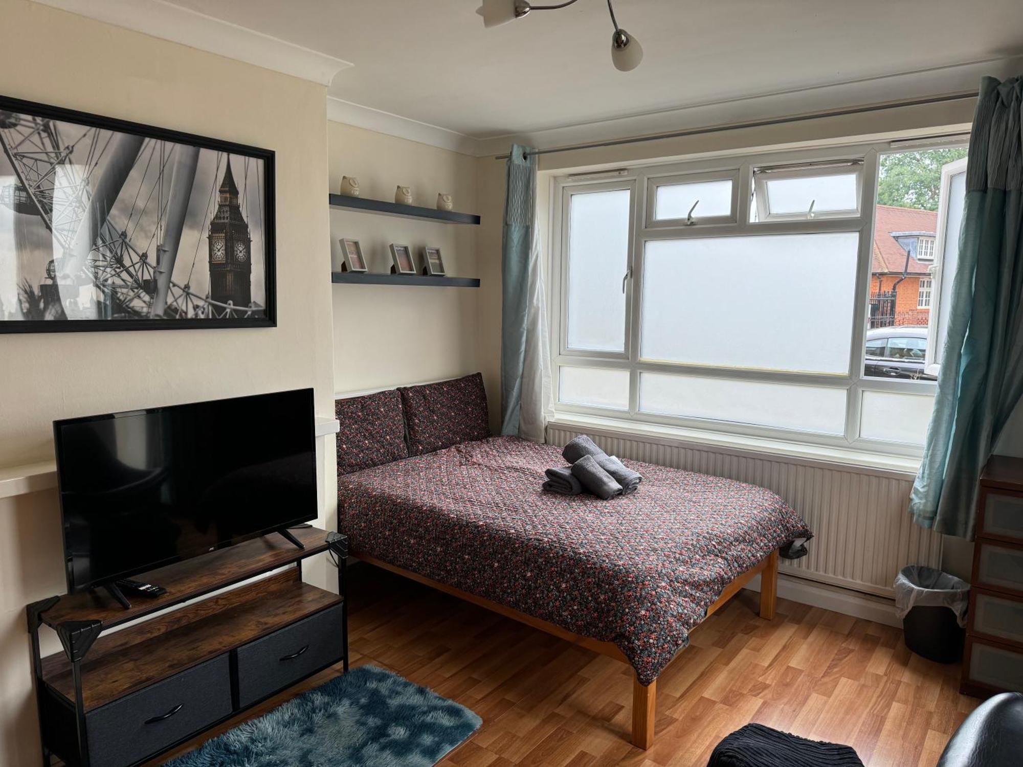 Huge And Affordable 3 Bedroom Flat In Hammersmith For 7 People With Welcome Breakfast London Luaran gambar