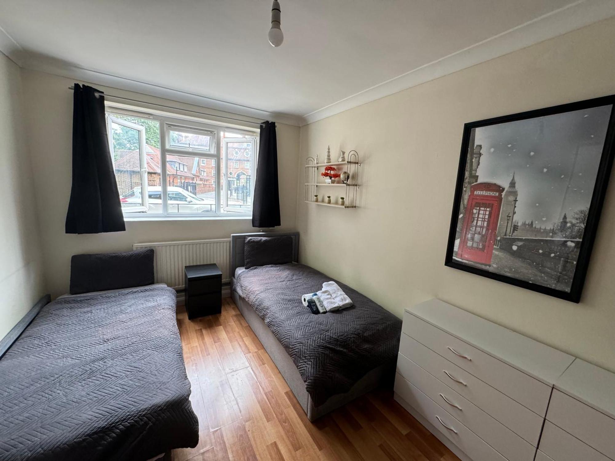 Huge And Affordable 3 Bedroom Flat In Hammersmith For 7 People With Welcome Breakfast London Luaran gambar