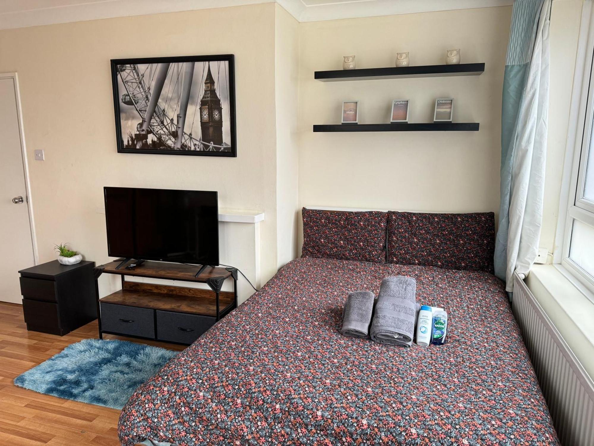 Huge And Affordable 3 Bedroom Flat In Hammersmith For 7 People With Welcome Breakfast London Luaran gambar