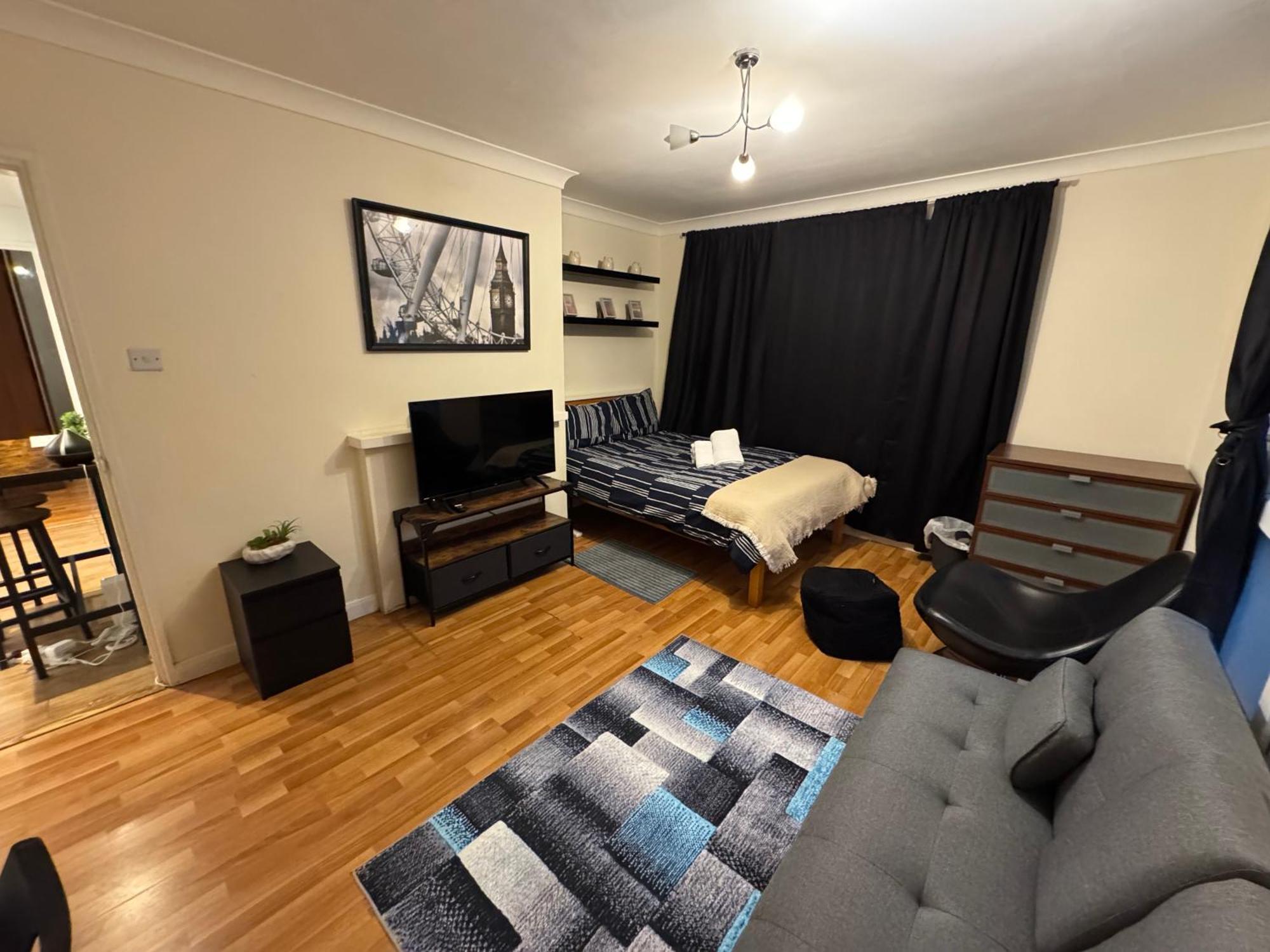 Huge And Affordable 3 Bedroom Flat In Hammersmith For 7 People With Welcome Breakfast London Luaran gambar